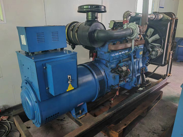 武穴100kW柴油发电机组使用多级机油有哪些优缺点？